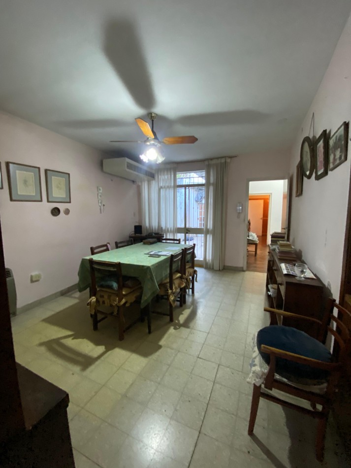 Santa Fe y Cervantes. INCREIBLE CASA EN VENTA