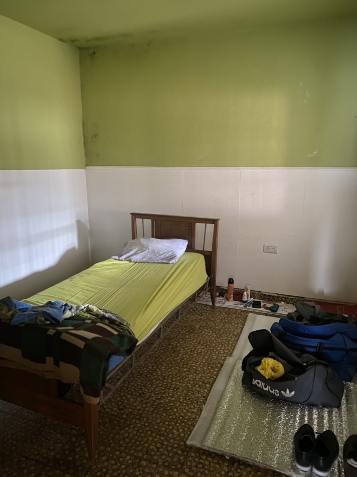 OPORTUNIDAD. Casa + departamento