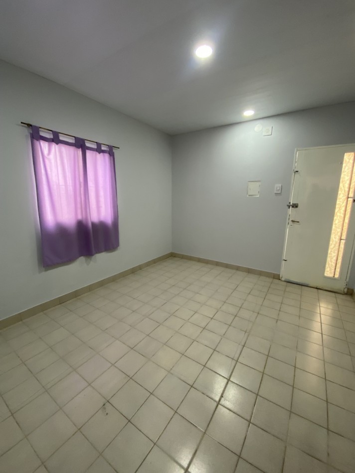 OPORTUNIDAD. Casa + departamento IDEAL RENTA!!!