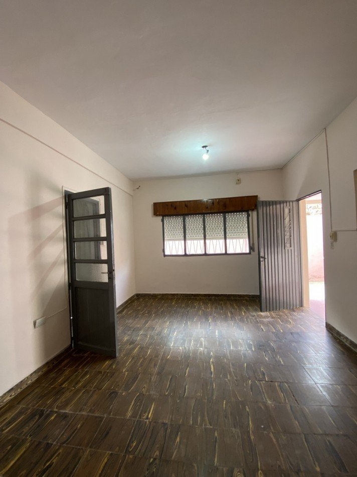 OPORTUNIDAD. Casa + departamento IDEAL RENTA!!!