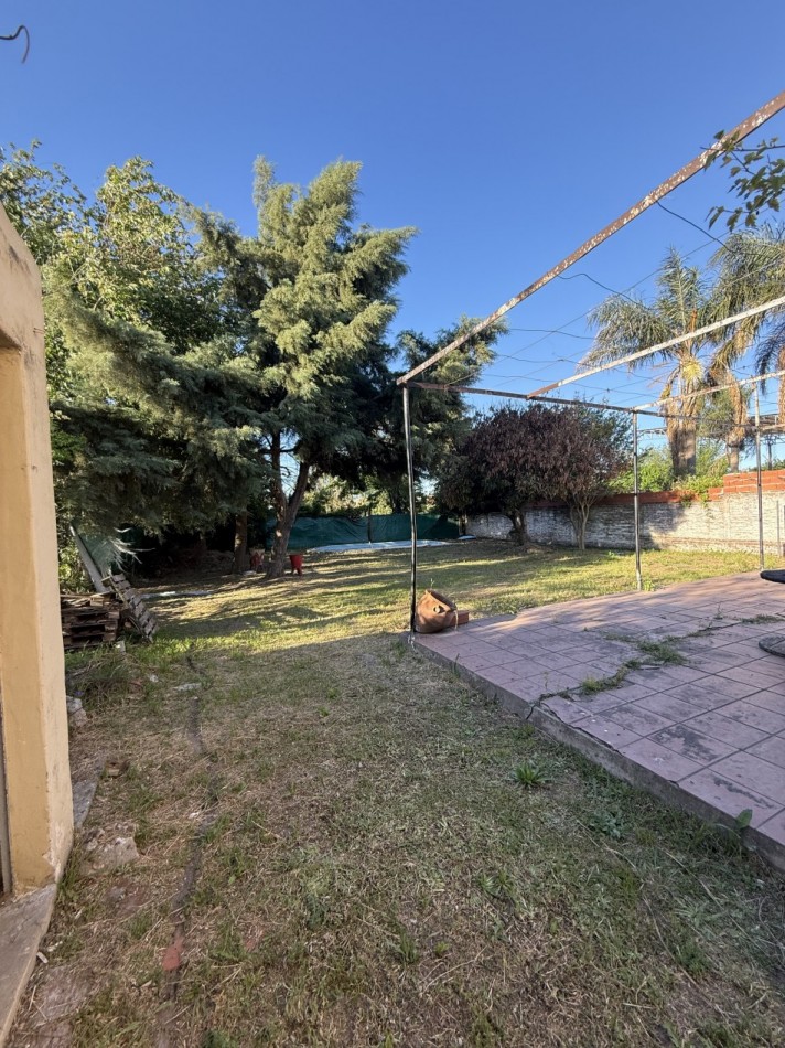 ¡En venta! Amplia casa ideal inversores