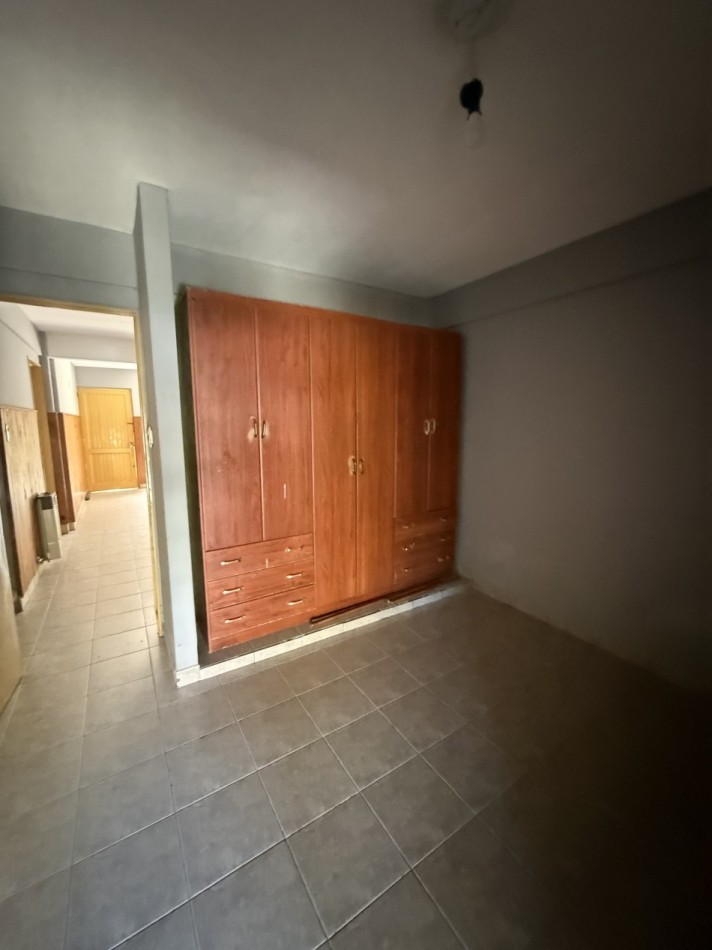 Lomas del Mirador 1. Dpto 3 dorm + local comercial 